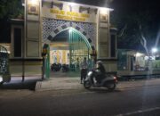 Jamin Kenyamanan Jamaah, Polsek Sekotong Kawal Tarawih Hingga Usai