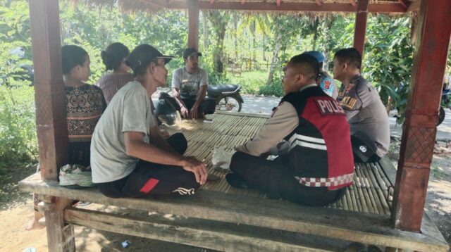Polisi Gandeng Warga Sekotong Wujudkan Lingkungan Aman