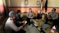 Sat Binmas Polres Lombok Barat Edukasi Siswa SMKN Kuripan Soal Bahaya Narkoba